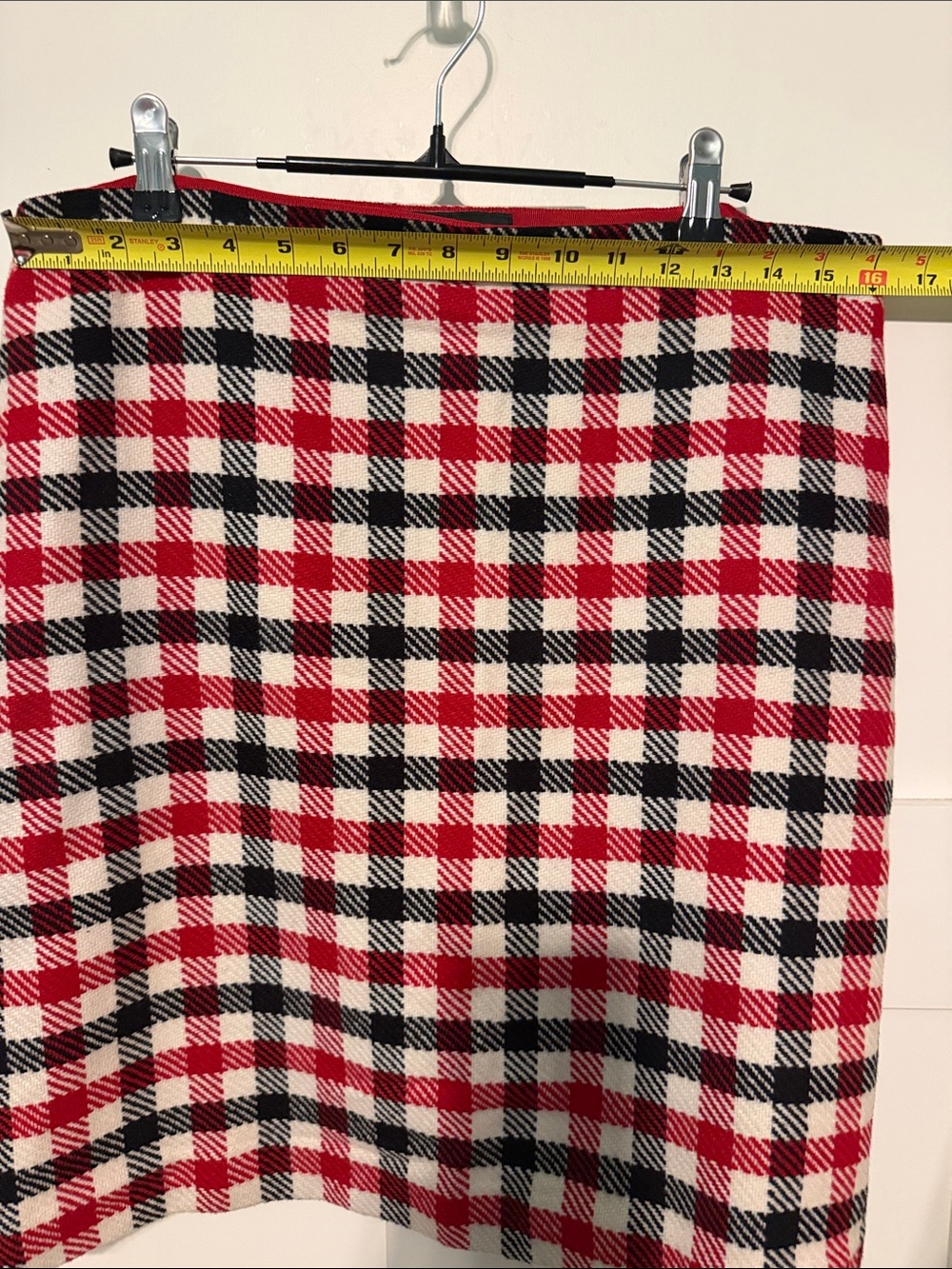 Talbots Wool Blend Red Black White Plaid Mini Skirt Academia Office Wear size 12 - Picture 7 of 8